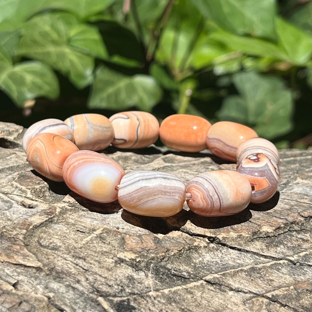 Barrel shape‎ stretchable medicine agate bracelet